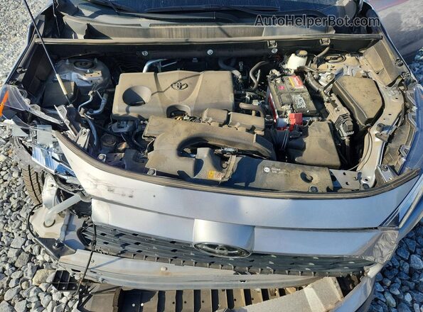2T3W1RFV8MC168941 2021 TOYOTA RAV4 Silver ძრავის განყოფილების ხედი