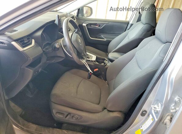 2T3W1RFV9MC168947 2021 TOYOTA RAV4 Silver Սալոնի դիմացի տեսք