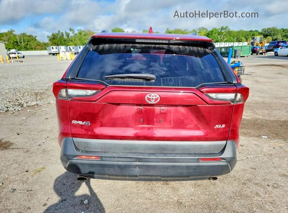 2T3W1RFVXMW175517 2021 TOYOTA RAV4 Red Вид ззаду