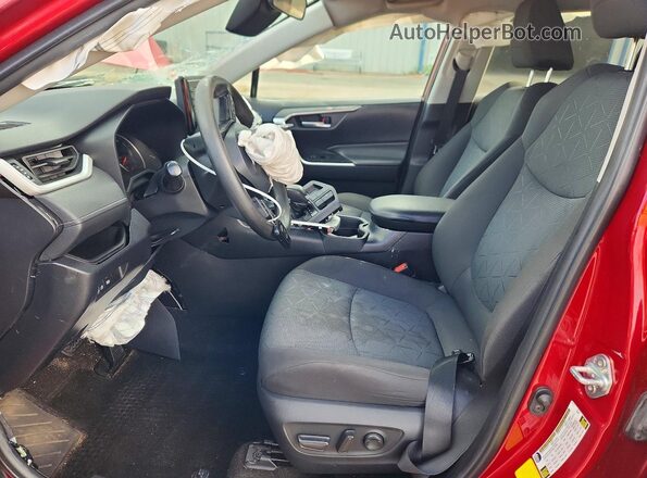 2T3W1RFVXMW175517 2021 TOYOTA RAV4 Red Вид салону спереду