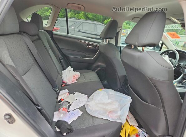 2T3W1RFVXRC277313 2024 TOYOTA RAV4 White Rear interior view