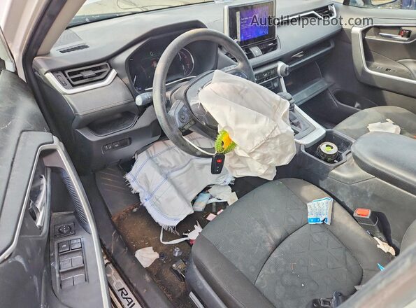 2T3W1RFVXRC277313 2024 TOYOTA RAV4 White Dashboard view