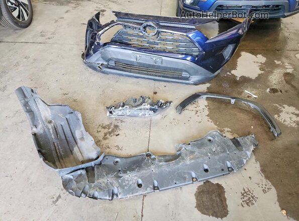 2T3W1RFVXRW338402 2024 TOYOTA RAV4 Blue Engine compartment view