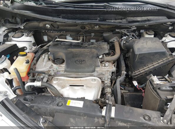 2T3WFREV0JW474898 2018 TOYOTA RAV4 White უკანა ხედი