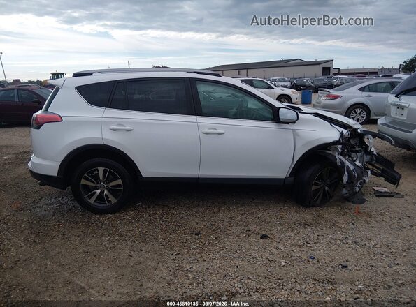 2T3WFREV0JW474898 2018 TOYOTA RAV4 White უკანა სალონის ხედი