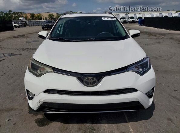 2T3WFREV2HW380273 2017 TOYOTA RAV4 White Front view