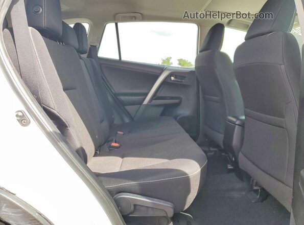 2T3WFREV2HW380273 2017 TOYOTA RAV4 White Rear interior view