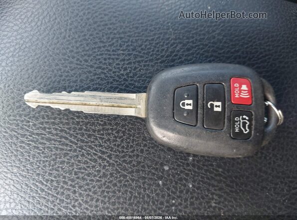 2T3WFREV3GW290029 2016 TOYOTA RAV4 Black Вид панелі приладів