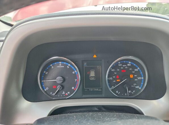 2T3WFREV4GW252695 2016 TOYOTA RAV4 Red Սարքավորումների վահանակի տեսք