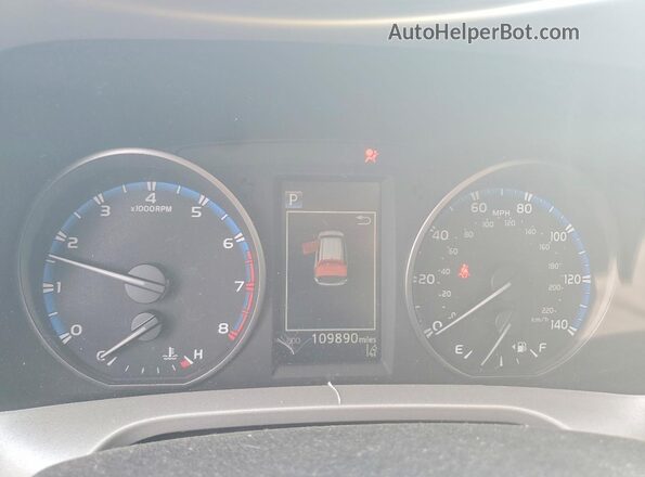 2T3WFREV4HW394434 2017 TOYOTA RAV4 Синий Вид щитка приборов