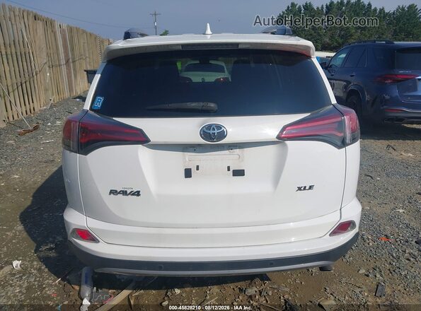 2T3WFREV4HW404864 2017 TOYOTA RAV4 White 