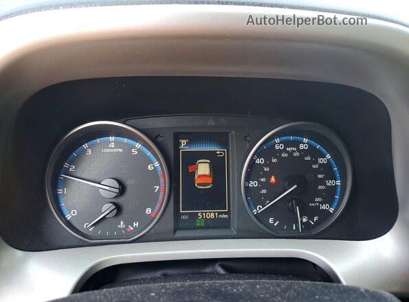 2T3WFREV4JW476282 2018 TOYOTA RAV4 Black Vista del cuadro de instrumentos