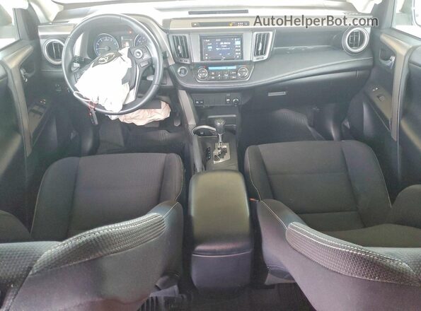 2T3WFREV5JW412638 2018 TOYOTA RAV4 Белый Вид панели приборов