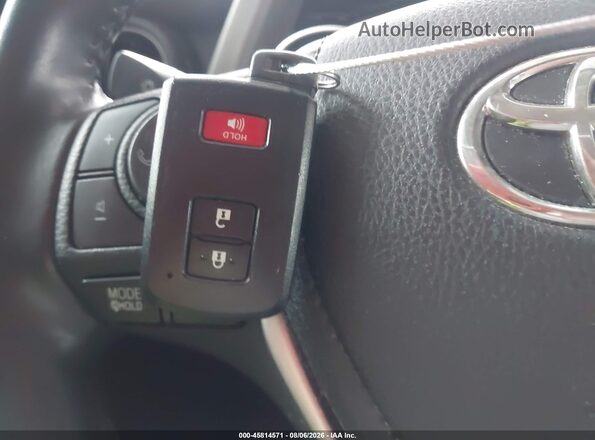 2T3WFREV5JW463444 2018 TOYOTA RAV4 White Dashboard view