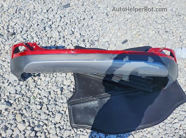 2T3WFREV6HW385492 2017 TOYOTA RAV4 Red ძრავის განყოფილების ხედი