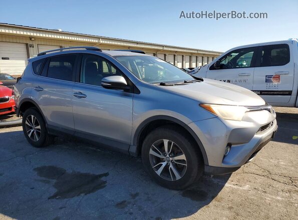 2T3WFREV6JW459967 2018 TOYOTA RAV4 Silver Передня права чверть
