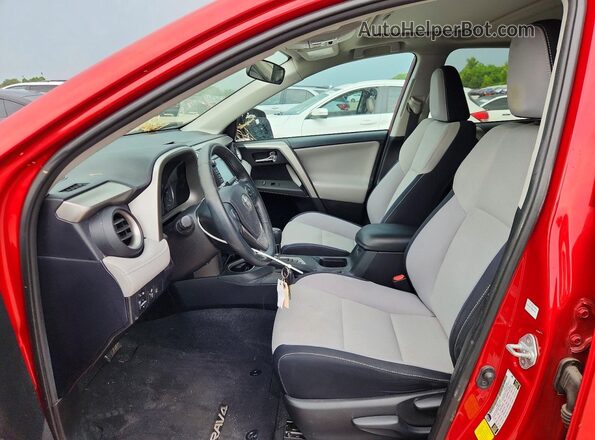 2T3WFREV7HW314642 2017 TOYOTA RAV4 Red Front interior view