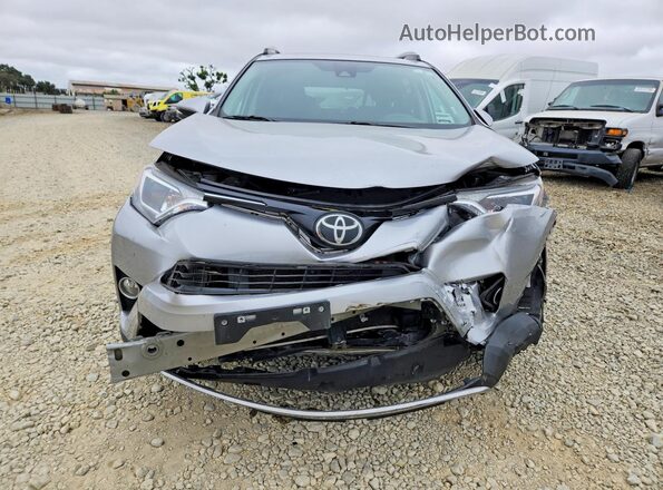 2T3WFREV7HW374159 2017 TOYOTA RAV4 Silver Вид спереду