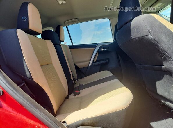 2T3WFREV7HW400663 2017 TOYOTA RAV4 Burgundy Widok tylnych siedzeń