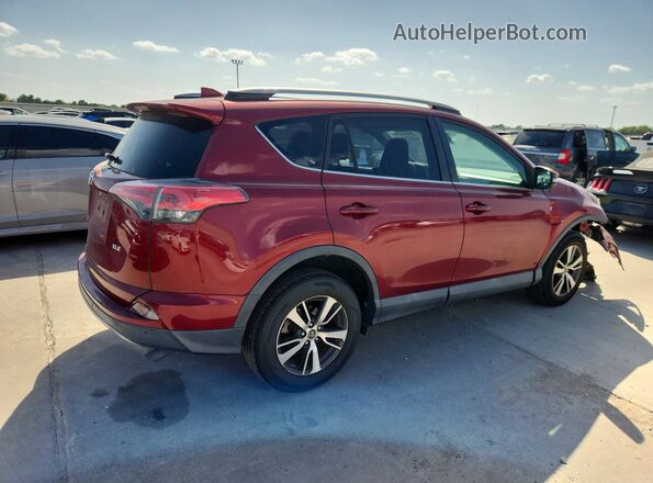 2T3WFREV7JW460044 2018 TOYOTA RAV4 Red Rear right