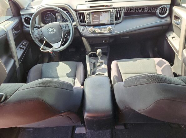 2T3WFREV7JW460044 2018 TOYOTA RAV4 Red Dashboard view