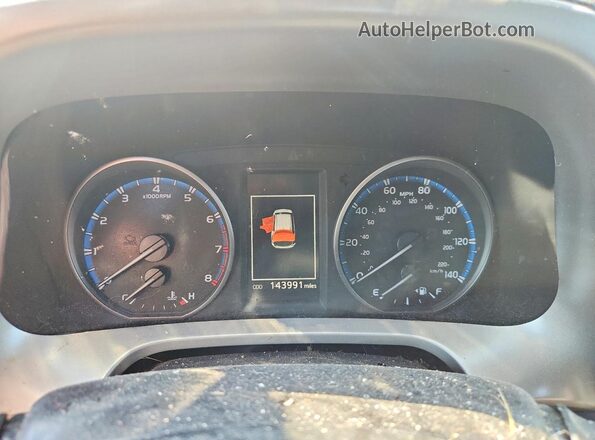 2T3WFREV7JW501434 2018 TOYOTA RAV4 Red Vista del cuadro de instrumentos