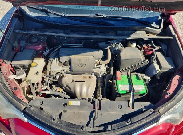 2T3WFREV7JW501434 2018 TOYOTA RAV4 Red Vista del compartimento del motor