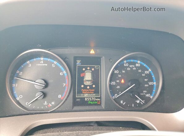2T3WFREV7JW517682 2018 TOYOTA RAV4 Black Instrument cluster view