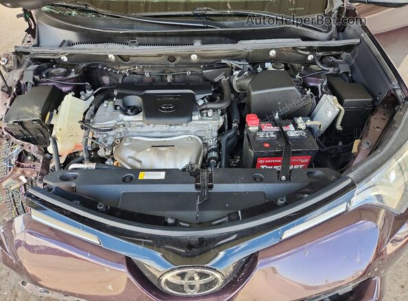 2T3WFREV9JW444041 2018 TOYOTA RAV4 Burgundy ძრავის განყოფილების ხედი