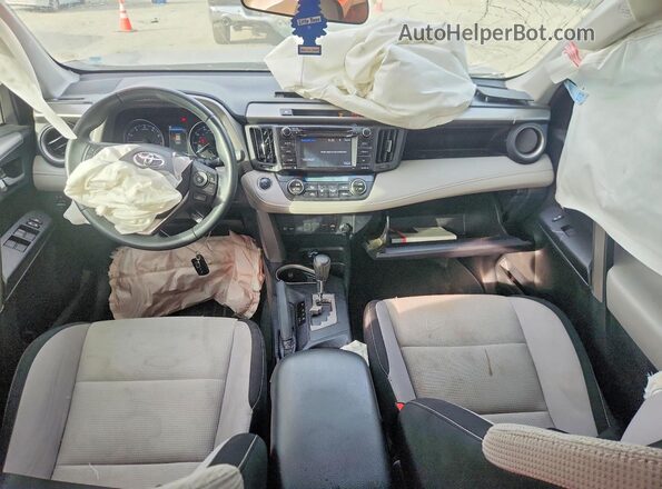 2T3WFREVXHW398858 2017 TOYOTA RAV4 Gray წინა პანელის ხედი
