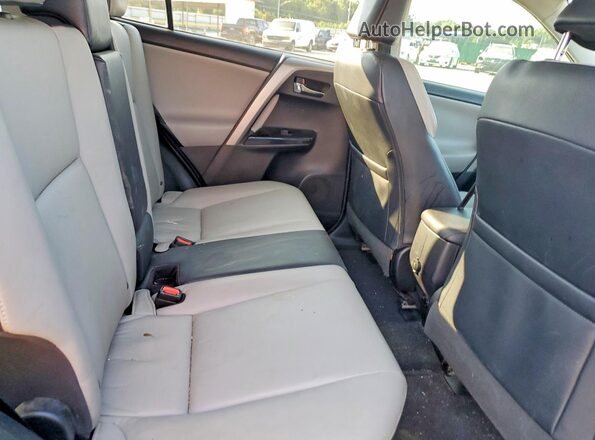 2T3YFREV0HW348463 2017 TOYOTA RAV4 Blue Սալոնի հետևի տեսք