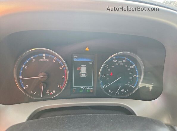 2T3YFREV2JW435819 2018 TOYOTA RAV4 White Instrument cluster view
