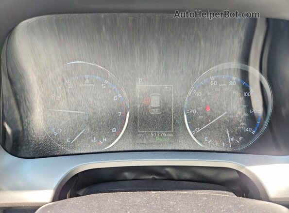 2T3YFREV4HW325929 2017 TOYOTA RAV4 Silver Instrument cluster view