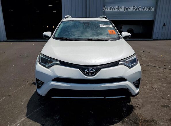 2T3YFREV7JW448811 2018 TOYOTA RAV4 White წინა ხედი