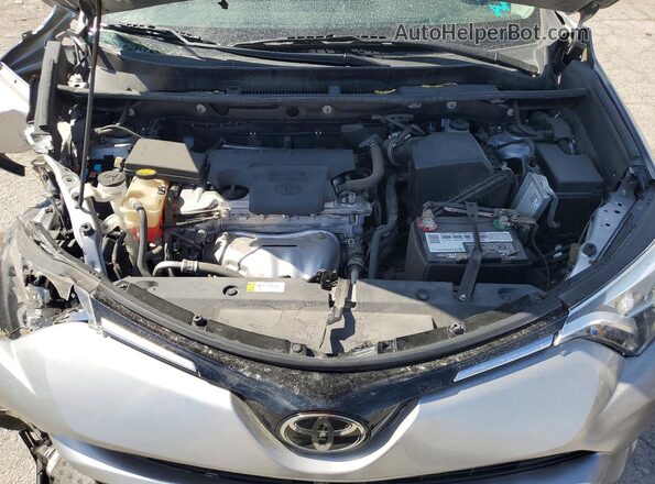 2T3YFREV8HW322600 2017 TOYOTA RAV4 Silver Շարժիչի բաժամունքի տեսք