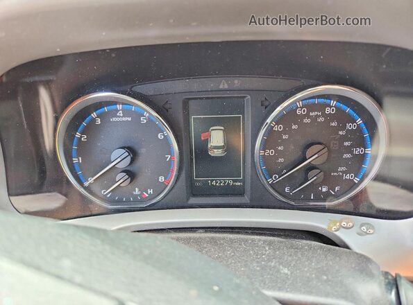 2T3YFREVXGW235392 2016 TOYOTA RAV4 Серебряный Вид щитка приборов