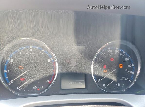 2T3ZFREV1HW323883 2017 TOYOTA RAV4 Gray ხელსაწყოთა პანელის ხედი