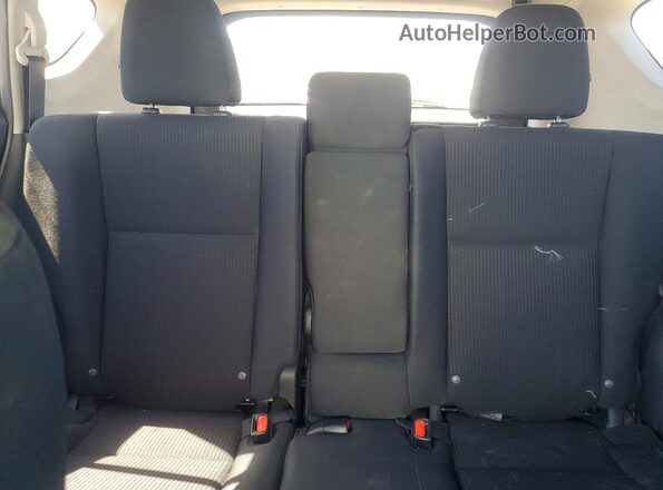 2T3ZFREV1JW510546 2018 TOYOTA RAV4 Белый Вид задних сидений