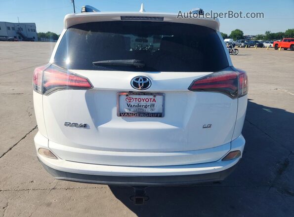 2T3ZFREV2GW263028 2016 TOYOTA RAV4 White Հետևի տեսք
