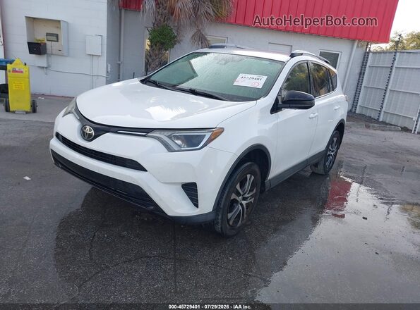 2T3ZFREV2HW315081 2017 TOYOTA RAV4 White Առջևի ձախ երեք քառորդ տեսարան