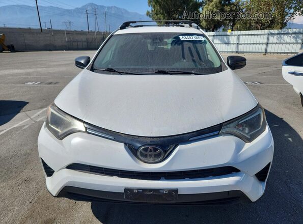 2T3ZFREV2JW415106 2018 TOYOTA RAV4 White Вид спереду