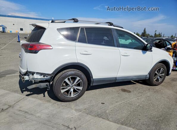 2T3ZFREV2JW415106 2018 TOYOTA RAV4 White Задня права чверть