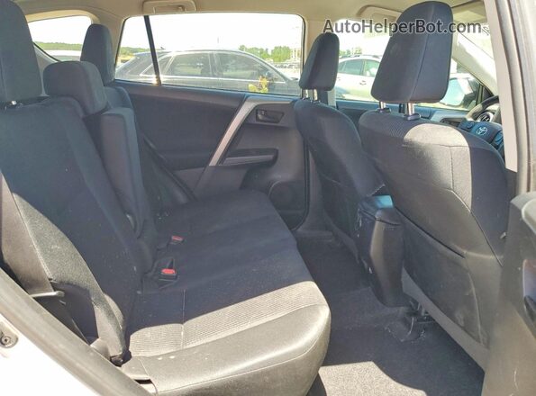 2T3ZFREV3GW236694 2016 TOYOTA RAV4 Silver Вид задньої частини салону