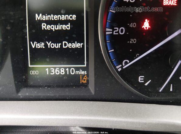 2T3ZFREV3JW416880 2018 TOYOTA RAV4 Silver 