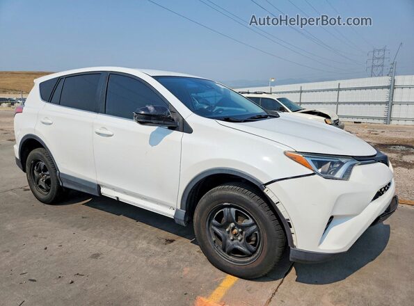 2T3ZFREV3JW445568 2018 TOYOTA RAV4 White Передня права чверть