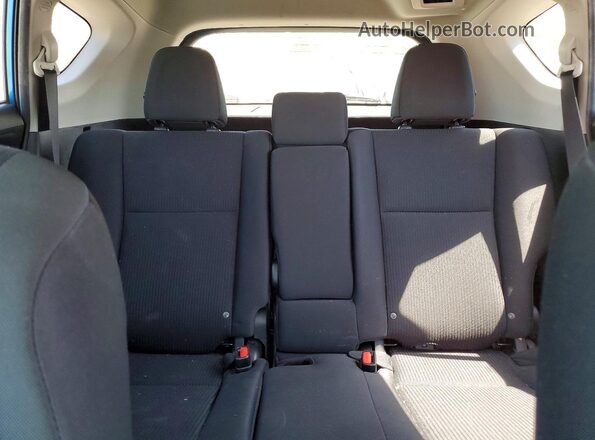 2T3ZFREV4JW508872 2018 TOYOTA RAV4 Blue Rear seats view
