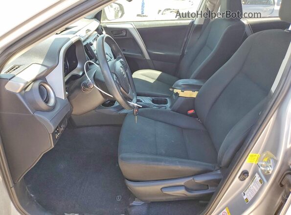 2T3ZFREV5HW402036 2017 TOYOTA RAV4 Silver Սալոնի դիմացի տեսք
