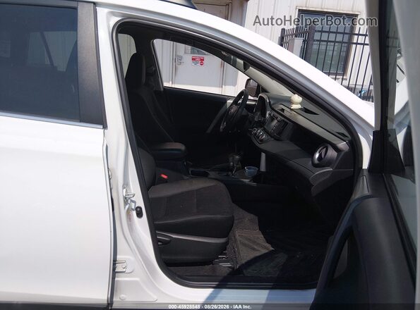 2T3ZFREV5JW444258 2018 TOYOTA RAV4 White Widok wnętrza z przodu