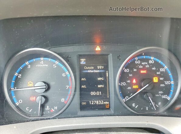 2T3ZFREV5JW494500 2018 TOYOTA RAV4 Silver Вид щитка приладів