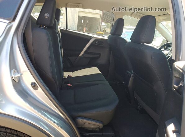 2T3ZFREV6HW369676 2017 TOYOTA RAV4 Серебряный Вид задней части салона